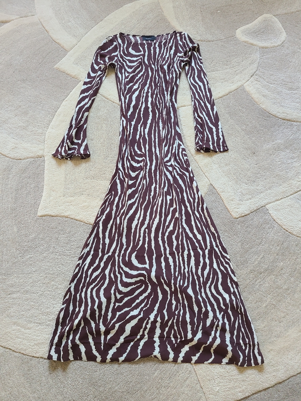 REALISATION PAR Gia Dress in Animal Stripe Silk Maxi Dress - Size Small